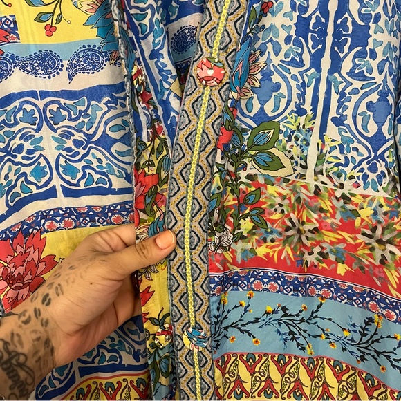 Johnny Was Midsummer Namaka Embroidery Silk Kimono - Picture 7 of 12